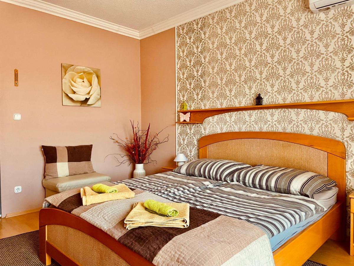 Villa Lux Hévíz 외부 사진
