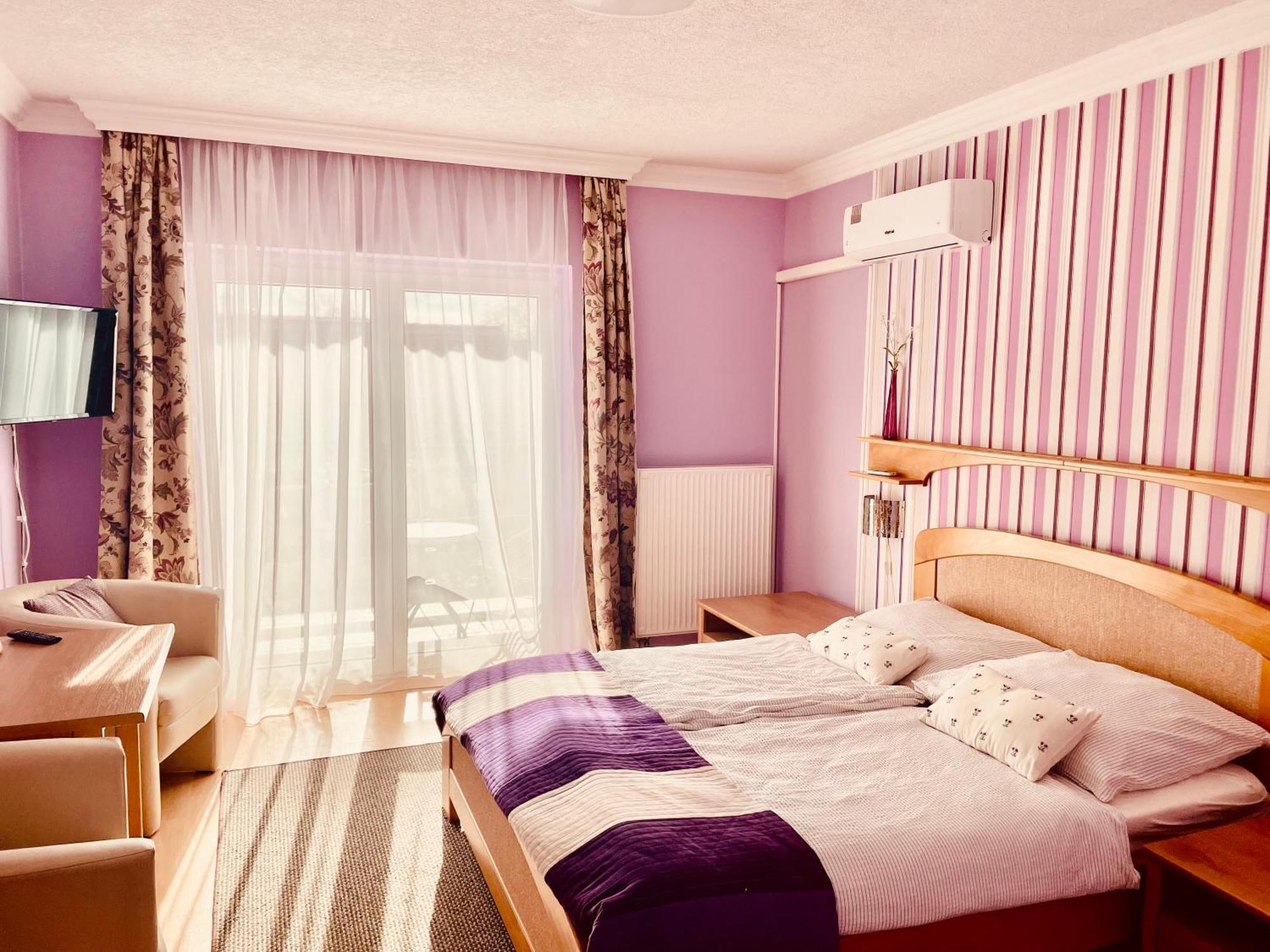 Villa Lux Hévíz 외부 사진